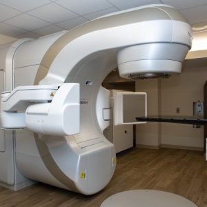دستگاه شتاب‌دهنده خطی